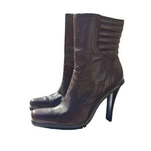 Vintage Brown Leather Heeled Bootie Sz 7.5M